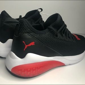 Puma , 10.5, black and red